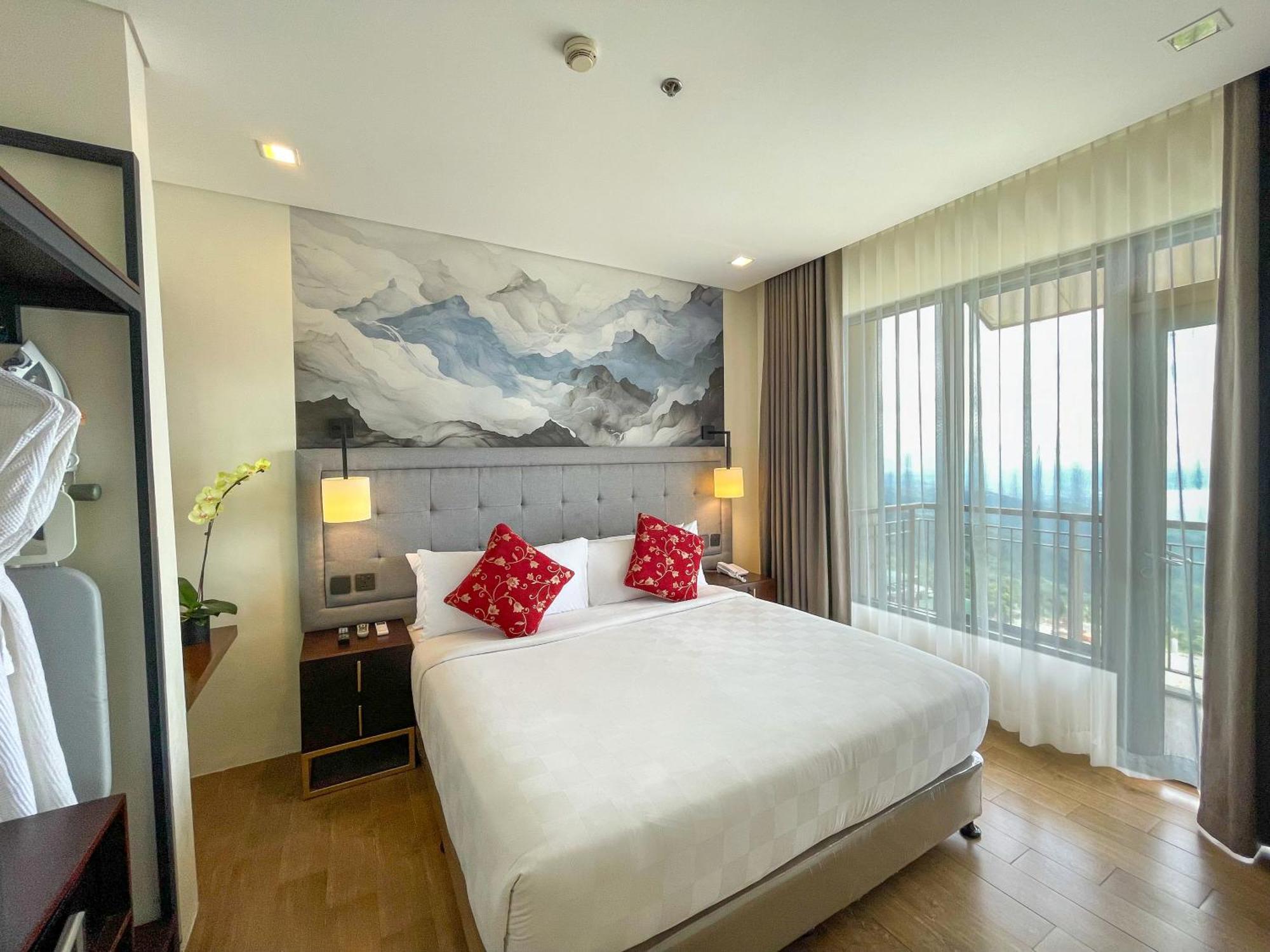 Hotel Summit Ridge Tagaytay - Newly Renovated à Tagaytay City Extérieur photo