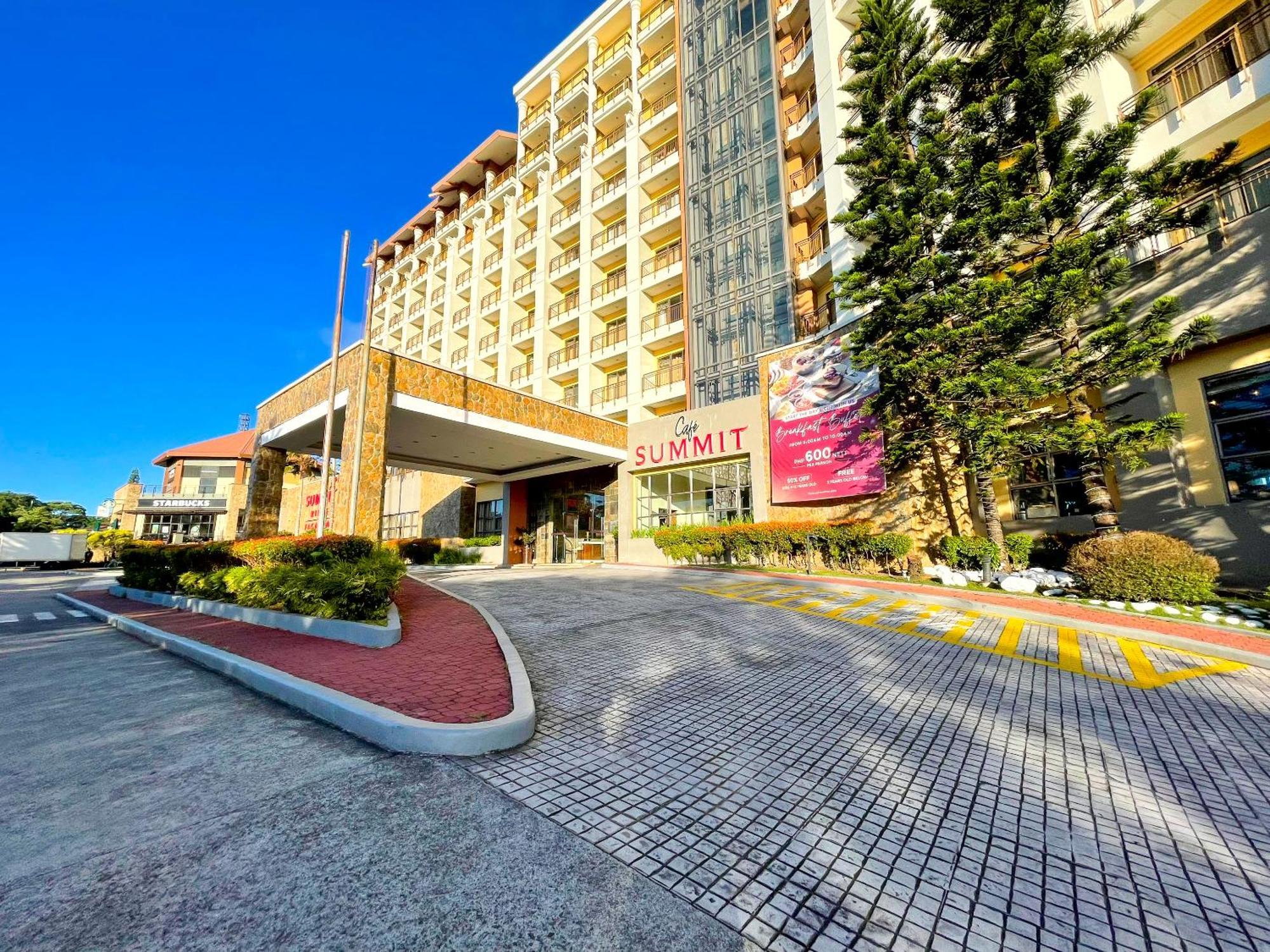 Hotel Summit Ridge Tagaytay - Newly Renovated à Tagaytay City Extérieur photo
