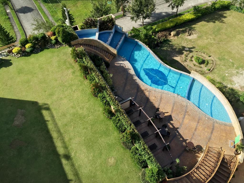 Hotel Summit Ridge Tagaytay - Newly Renovated à Tagaytay City Extérieur photo