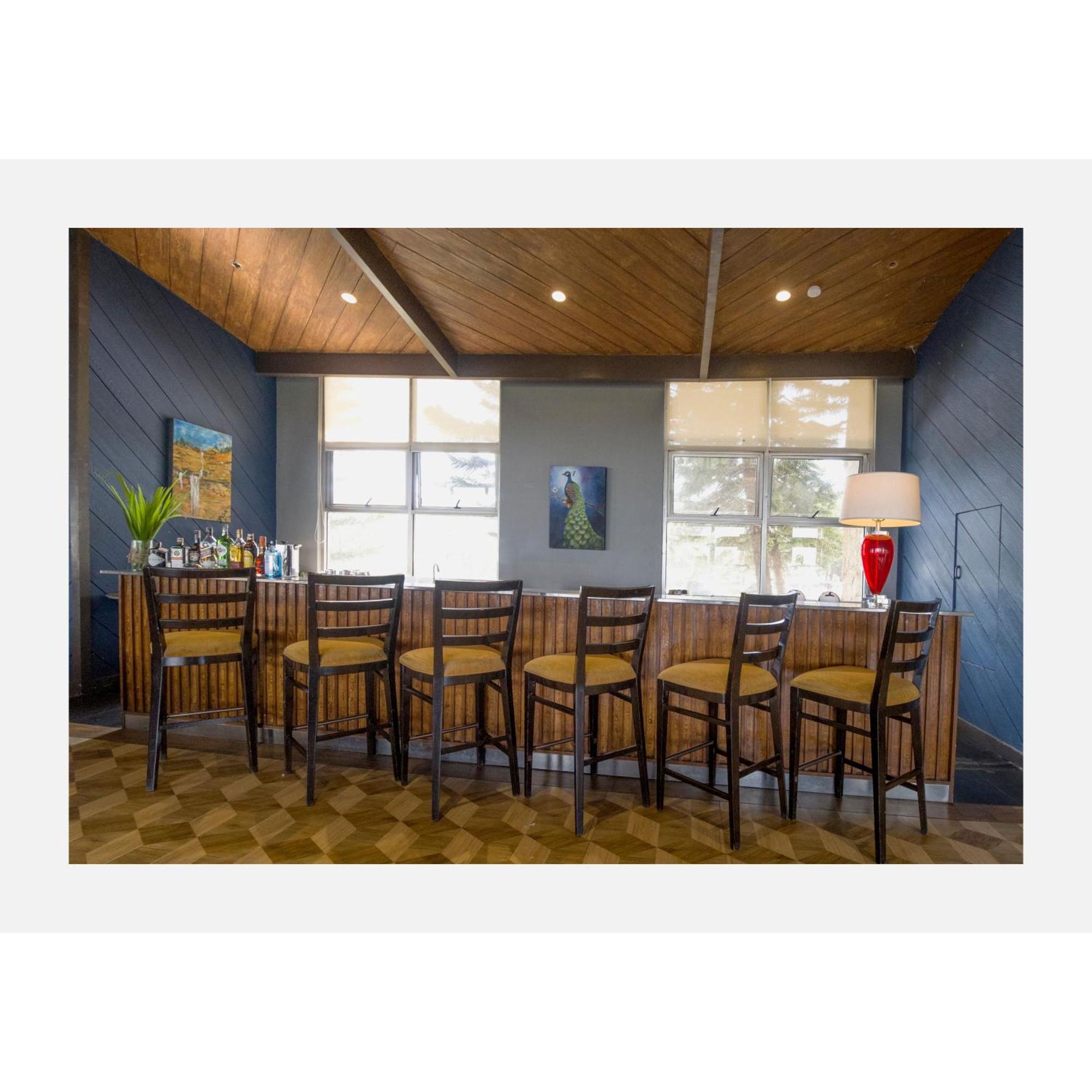 Hotel Summit Ridge Tagaytay - Newly Renovated à Tagaytay City Extérieur photo